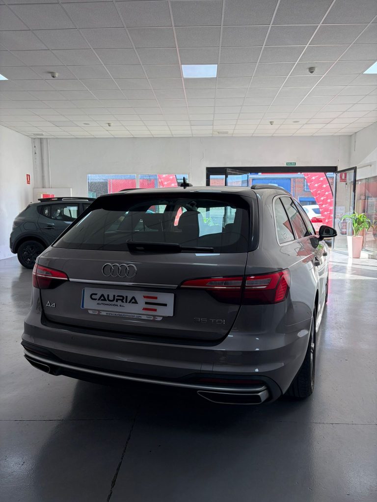 Audi A4 Avant