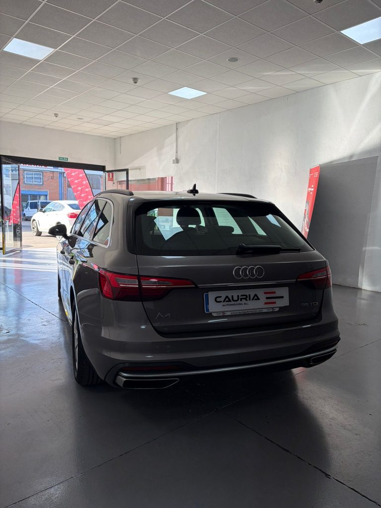 Audi A4 Avant
